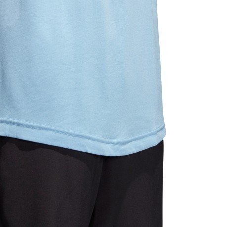 T-Shirt Man ID Big Logo light blue model