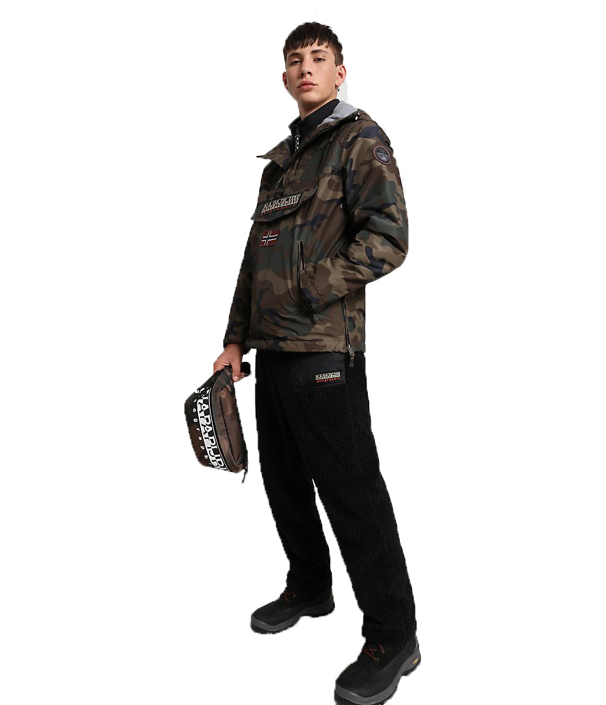 07872ebc44acaed659e0633a04e35a808b0fb35b_A_116737_99_0