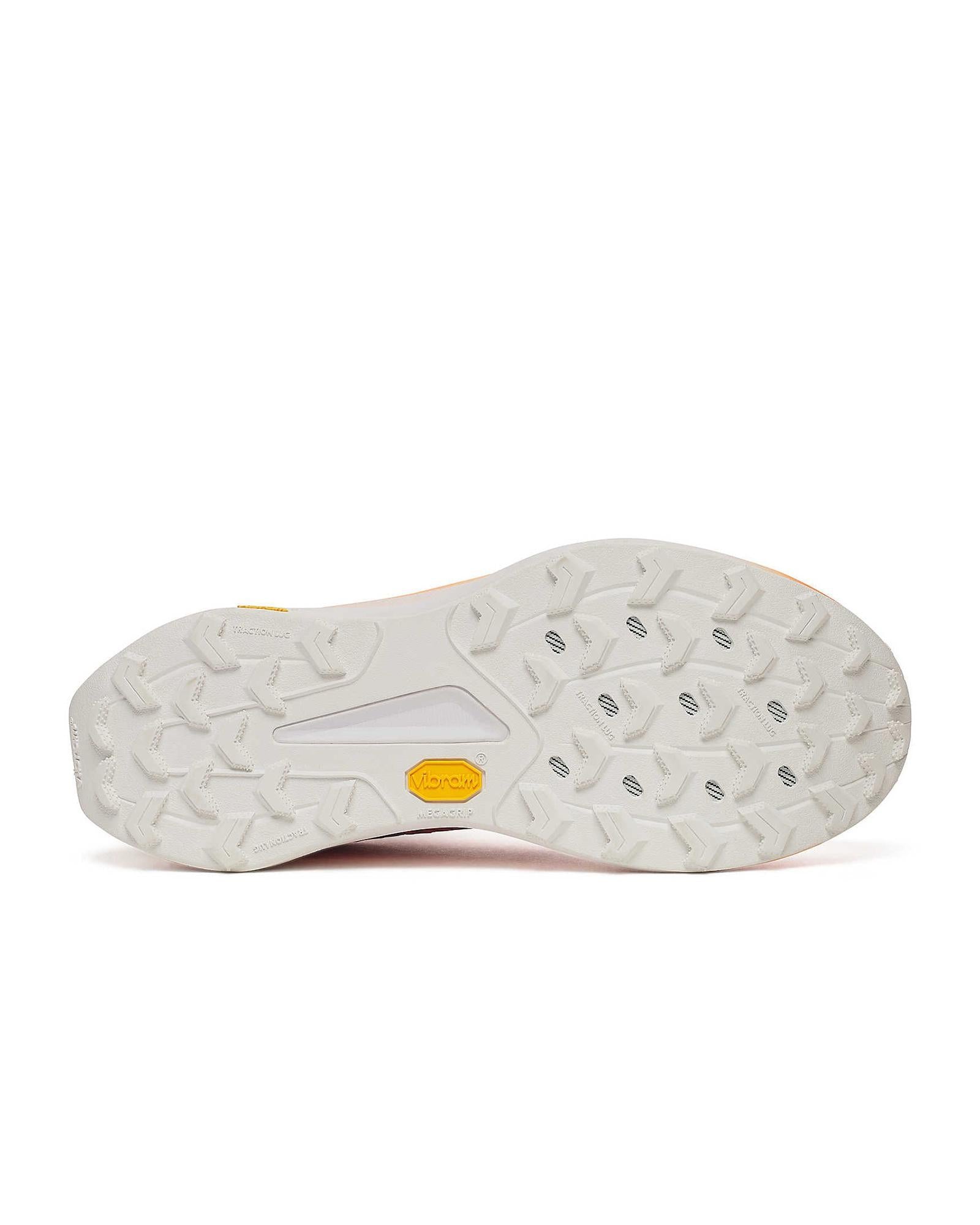 4ac14a2e5f65ba3f5435c6696f1e57ee34e33e6f_A_249803_9_6