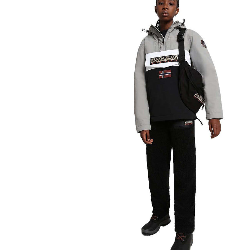 6d647a1441d99aafca3aaaf52d678880b45313c7_A_116767_99_0