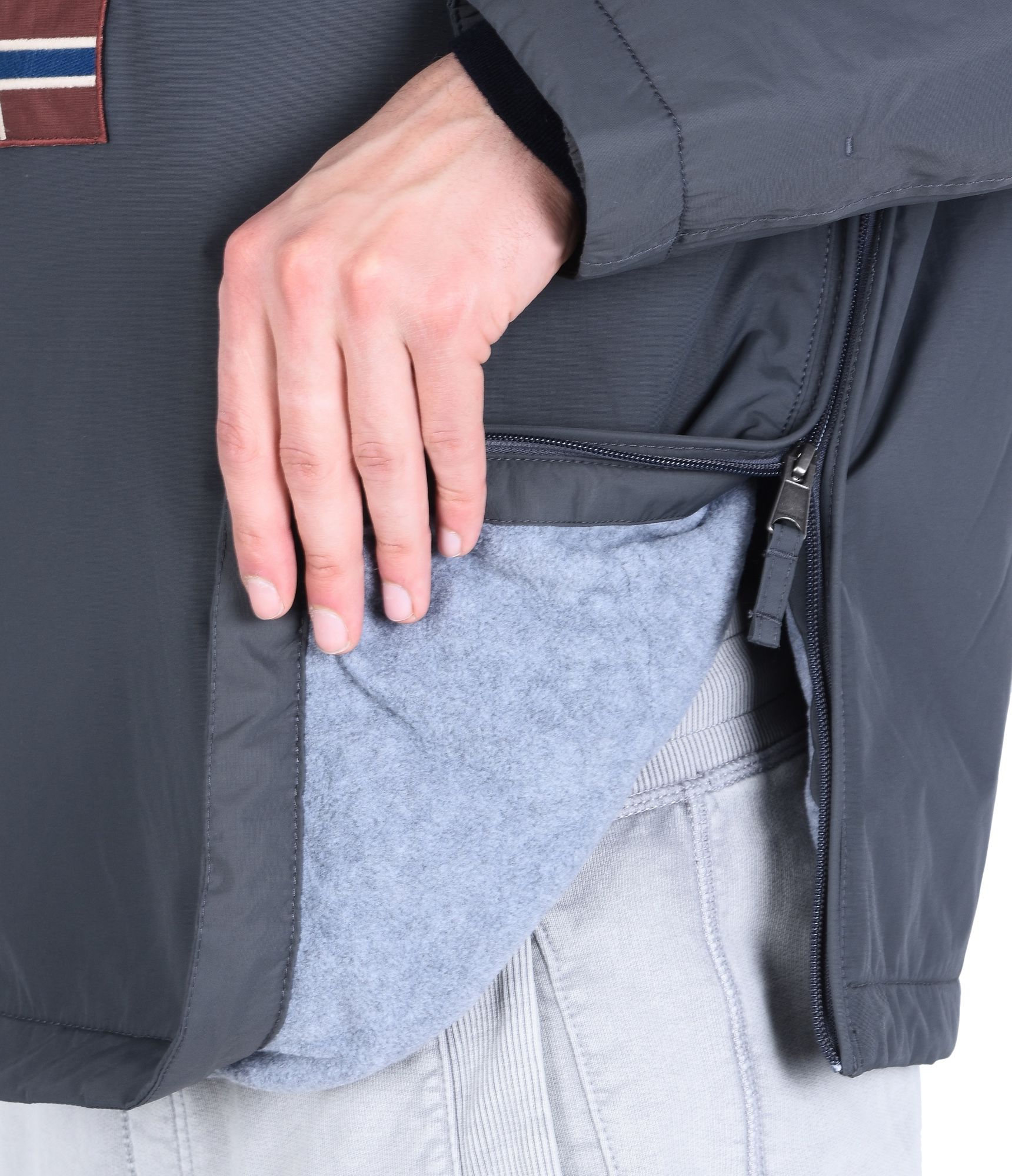 86988a32f53fffd18e963fd963005540b8ec112f_A_60380_8_0