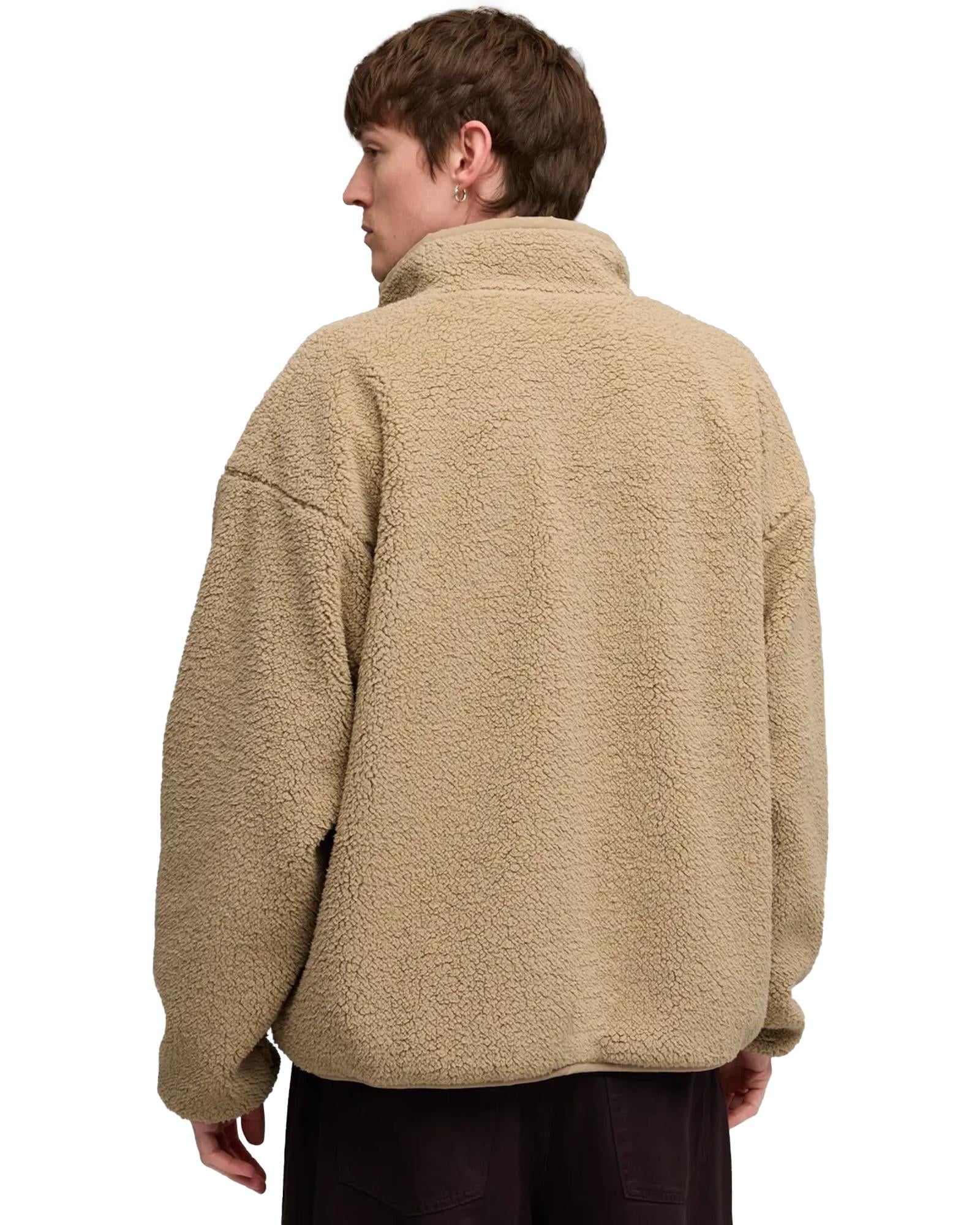 ce9d8d49c47941b77f38f08198b604c8764c927a_A_245609_14_6