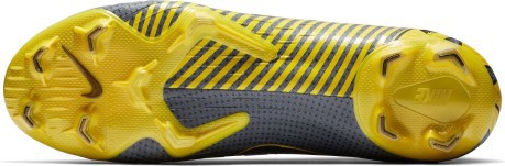 Las botas de fútbol Nike Mercurial Vapor XII Elite FG Más de Juego Pack