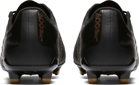 Las botas de fútbol Nike Fantasma Veneno de la Elite FG Negro Lux Pack
