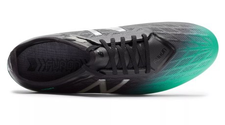Des chaussures de football, New Balance, et Ils V5 Pro FG-Noir-Vert-Pack