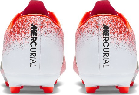 Las botas de fútbol Nike Mercurial Vapor Academia MG Euforia Pack