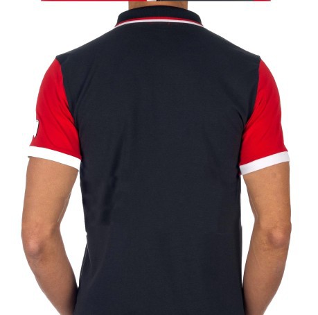 Polo Man Train 7 Colors red-blue model in front of