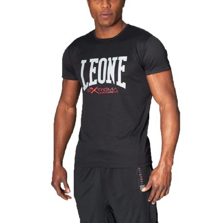 T-Shirt Uomo Poliestere nero indossata avanti