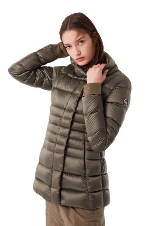Down jacket Women Long With High Neck brown