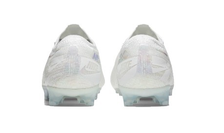 Football boots Nike Mercurial Vapor 13 Elite FG white