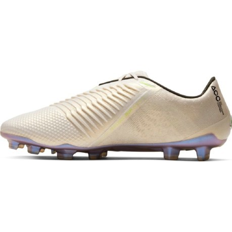 Las botas de fútbol Nike Fantasma Veneno de la Elite FG