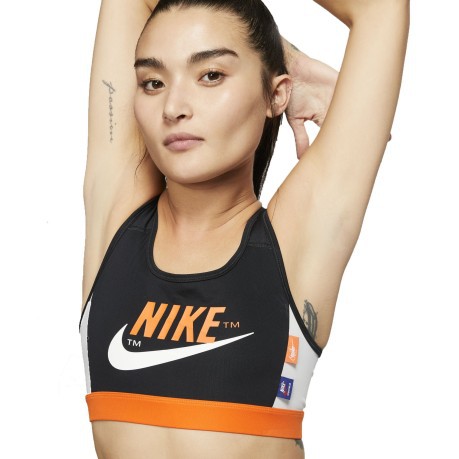 Parte Superior Nike En El Frente