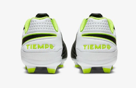 Chaussures de Foot enfant Nike Tiempo Legend 8 Académie MG