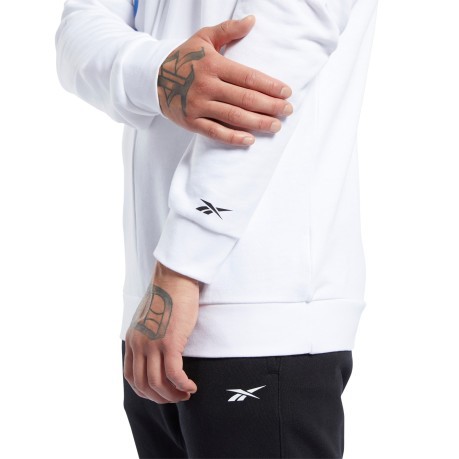 Herren Sweatshirt Essentials Linear Logo Weiß Vorderseite Getragen