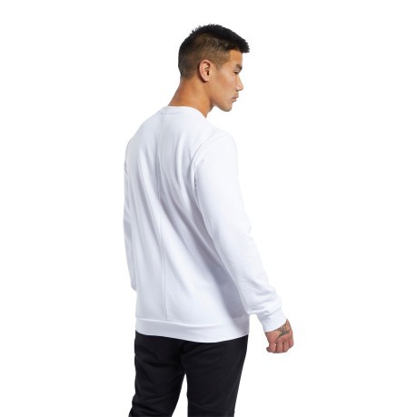 Herren Sweatshirt Essentials Linear Logo Weiß Vorderseite Getragen
