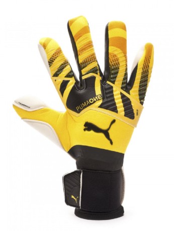 Goalkeeper Gloves One Grip 1
