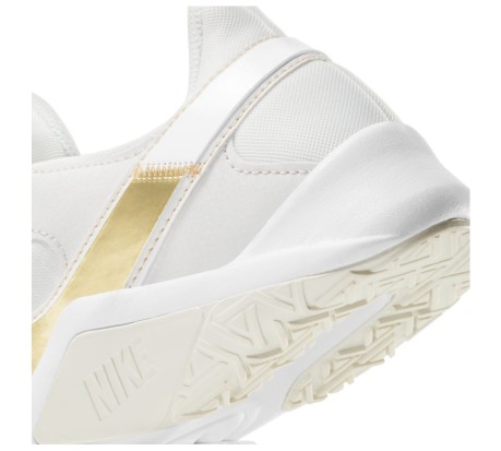 Scarpe Donna Nike Legend Essential 2 bianco oro