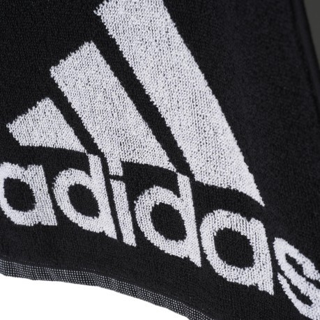 Adidas kleines handtuch