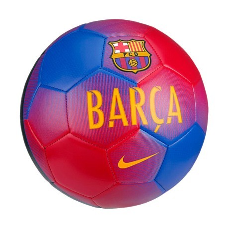 El balón de fútbol Barcelona-rojo-azul.