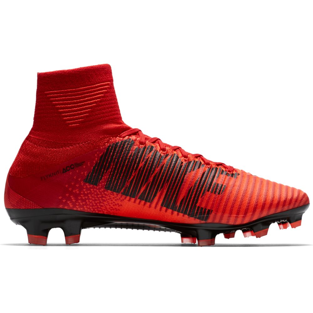 Las botas de fútbol Mercurial Superfly V FG colore rojo - Nike - SportIT.com