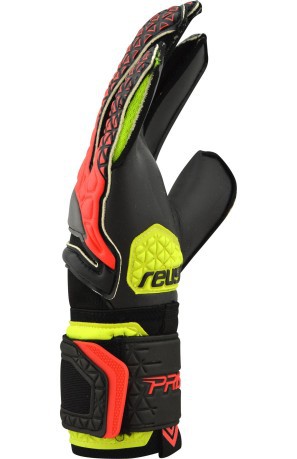 Goalkeeper gloves Reusch Prism Pro R3 black red