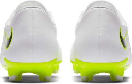 Las botas de fútbol Nike Hypervenom Phantom III de la Academia FG blanco