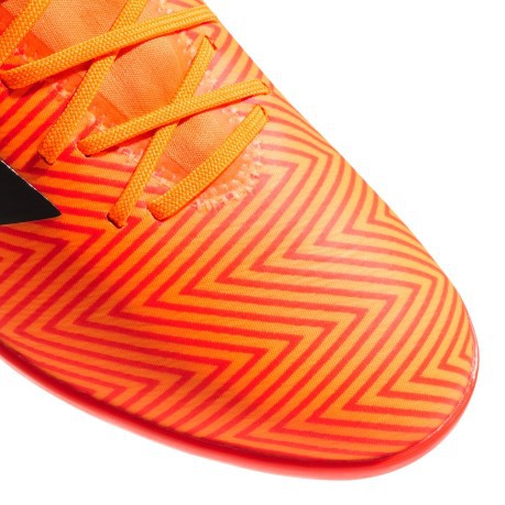Chaussures de Football Adidas Nemeziz Tango 18.3 droit