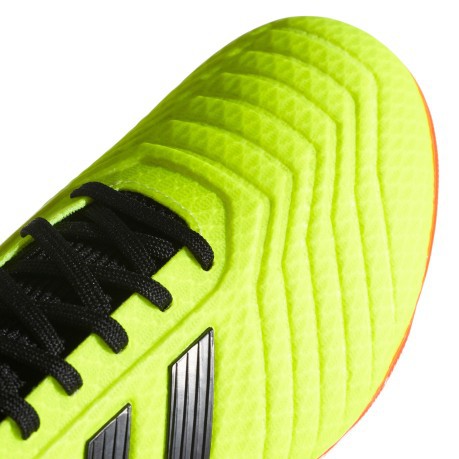 Botas de fútbol Adidas Predator 18.3 FG derecho