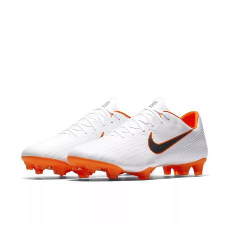 Las botas fútbol Nike Vapor XII Pro FG Just Do It Pack colore blanco naranja - SportIT.com
