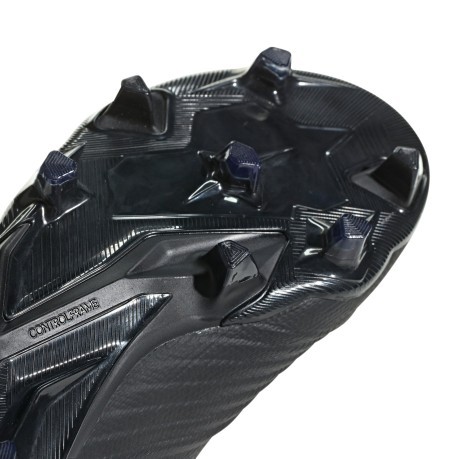 Chaussures de Football Adidas Predator 18.1 FG droite