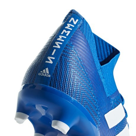 Chaussures de Football Adidas Nemeziz 18.3 FG Équipe en Mode Pack côté