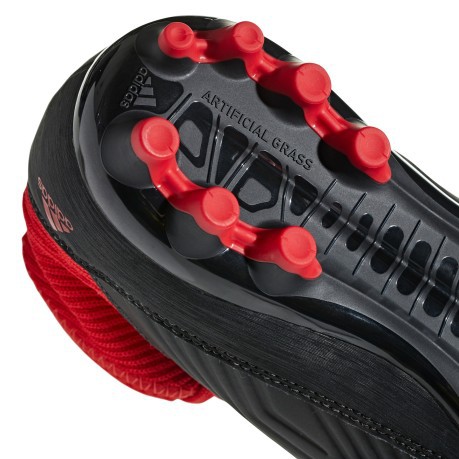 Chaussures de football Garçon Adidas Predator 18.3 AG de l'Équipe de Mode Pack côté
