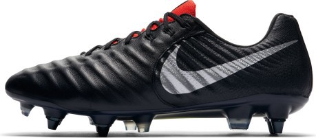 Football boots Nike Tiempo Legend VII Elite SG Pro right