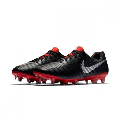 Football boots Nike Tiempo Legend VII Elite FG right