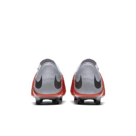Soccer shoes Nike Hypervenom III Elite FG Raised on Concrete Pack right